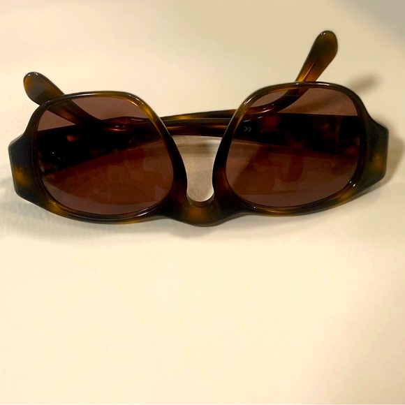 CHANEL Vintage Sunglasses - Picture 12 of 15